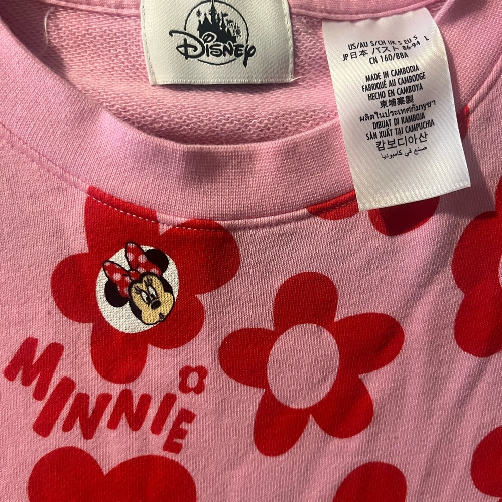 Minnie Mouse Valentines Day Pink and Red Flower long sleeve